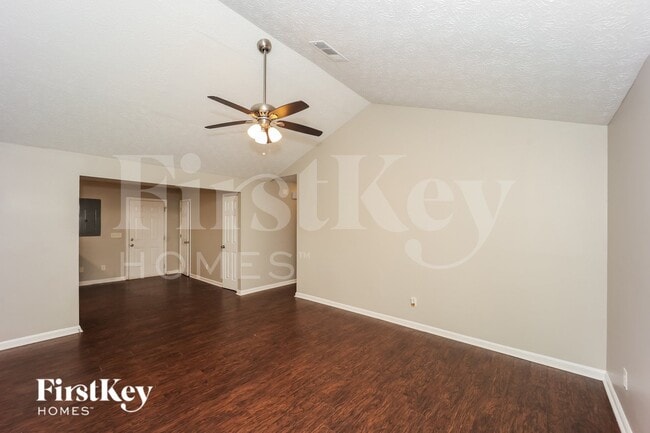 Building Photo - 2904 Cheney St