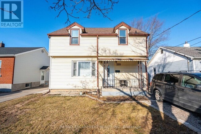 Building Photo - 255 Wallace Ave S