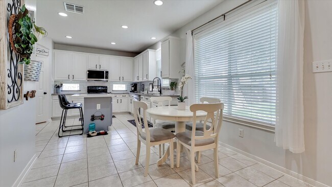 Foto del edificio - 20703 Emerald Spruce Ct