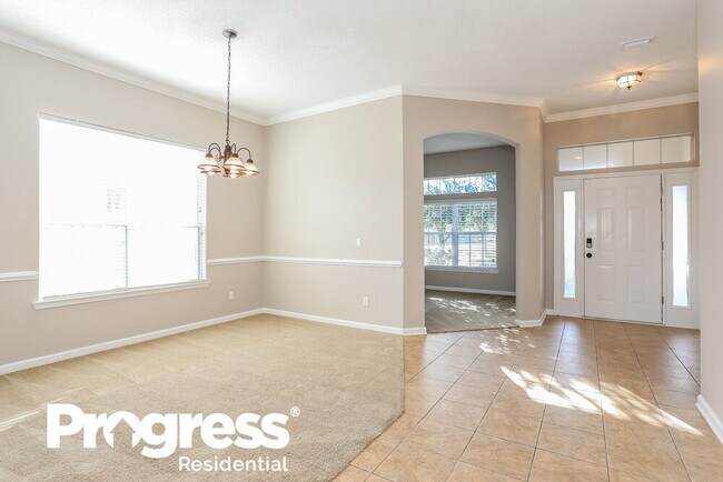 Building Photo - 13609 Canoe Ct