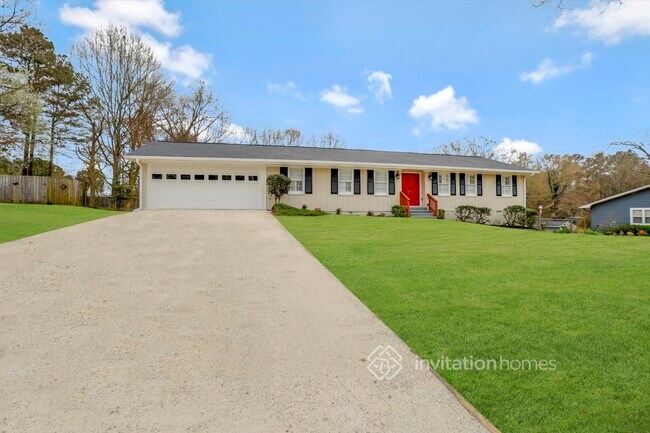 Building Photo - 2130 Rolling Acres Dr SW