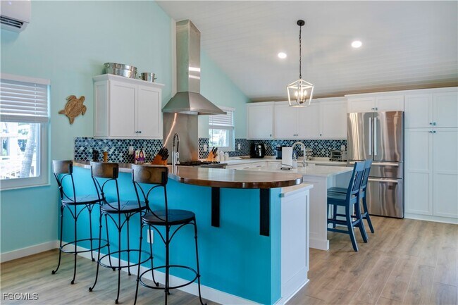 Building Photo - 2372 Baybreeze St