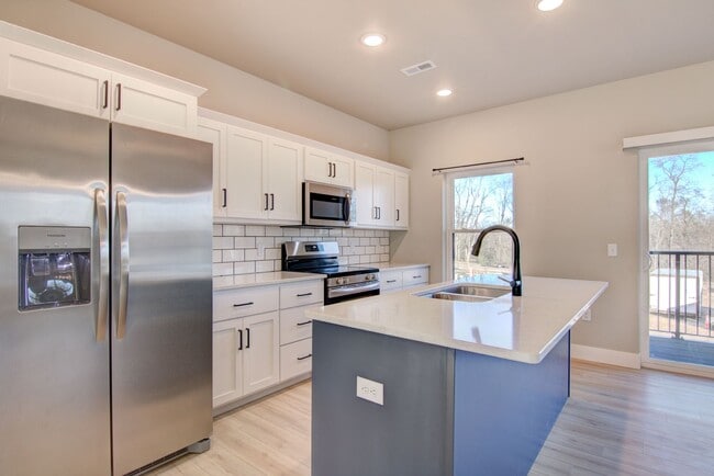 Building Photo - 2526 Otter Creek Trail