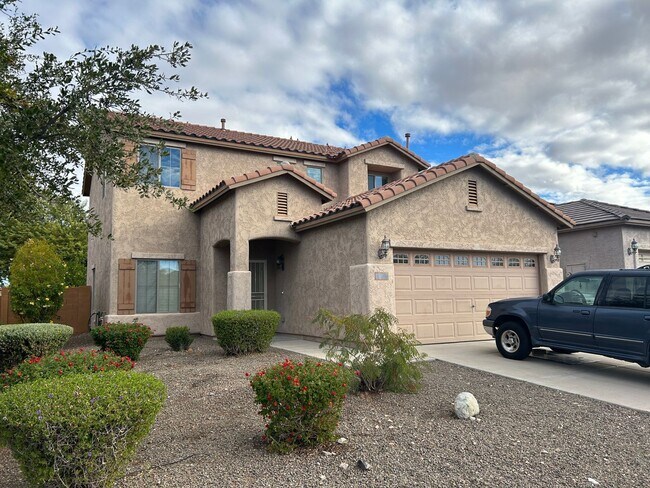 Foto del edificio - 26066 W Yukon Dr