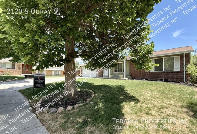 Photo - 2120 S Ouray St House