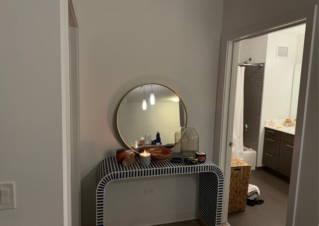 Foto del edificio - 600 N Wells St