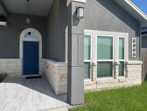 Building Photo - 3905 Woodhouse Ln