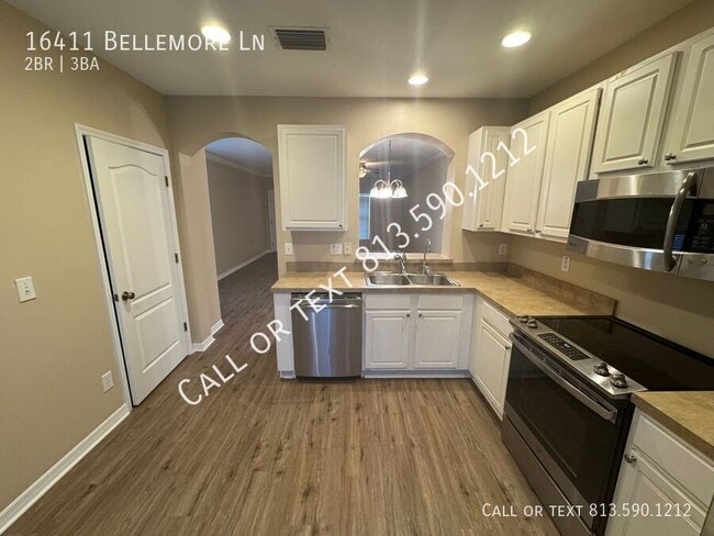 Foto del edificio - 16411 Bellemore Ln