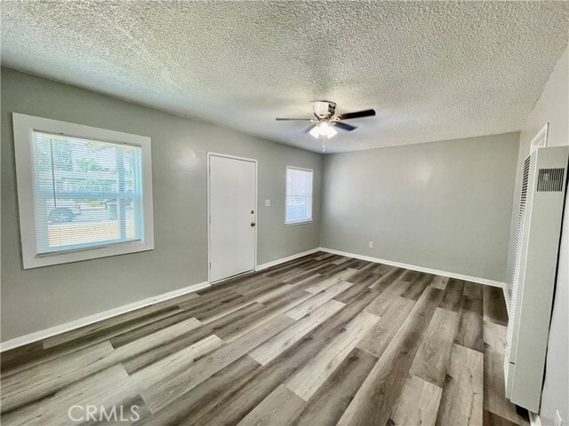 Building Photo - 732 E Fernleaf Ave