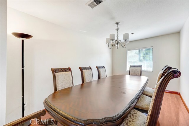 Foto del edificio - 12328 Edgecliff Ave