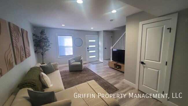 Foto del edificio - 821 20th St NE