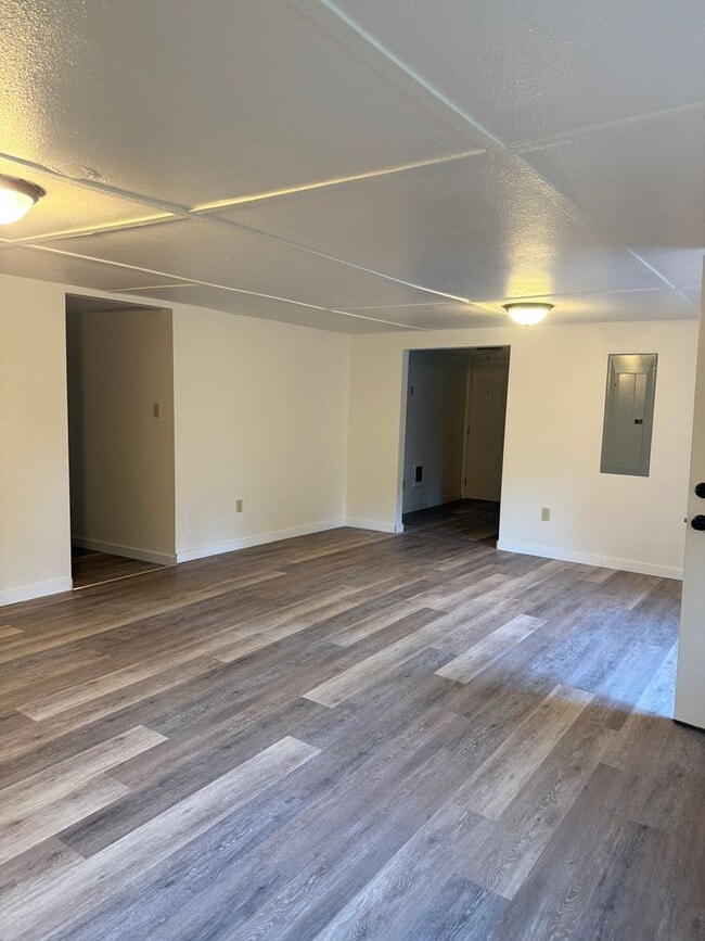 Foto del edificio - 15144 Sitkum Ln