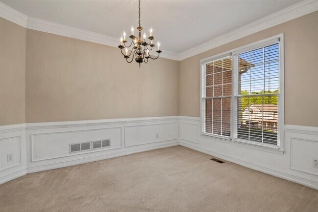 Foto del edificio - 4735 Dartmoor Ln