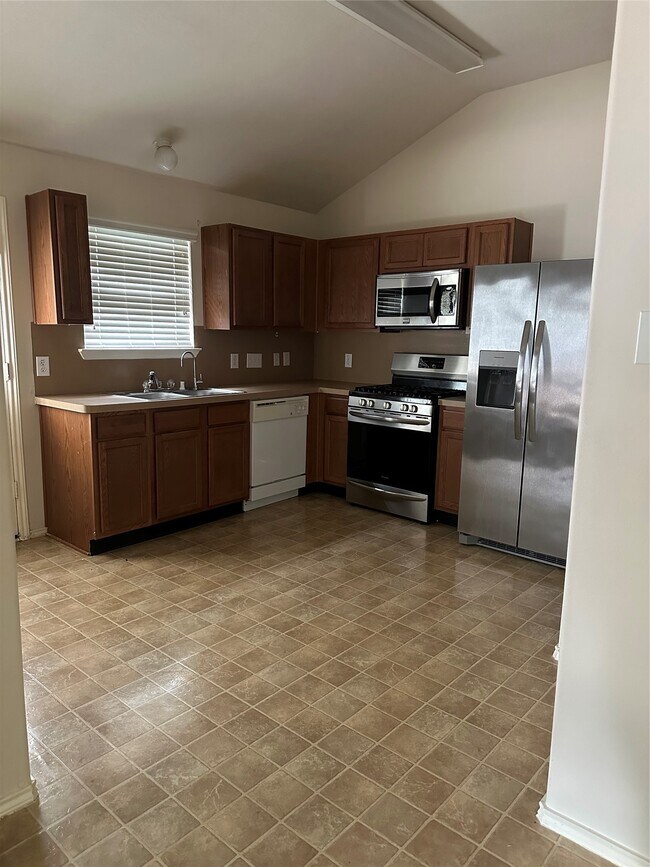 Foto del edificio - 15823 Regal Trace Ln