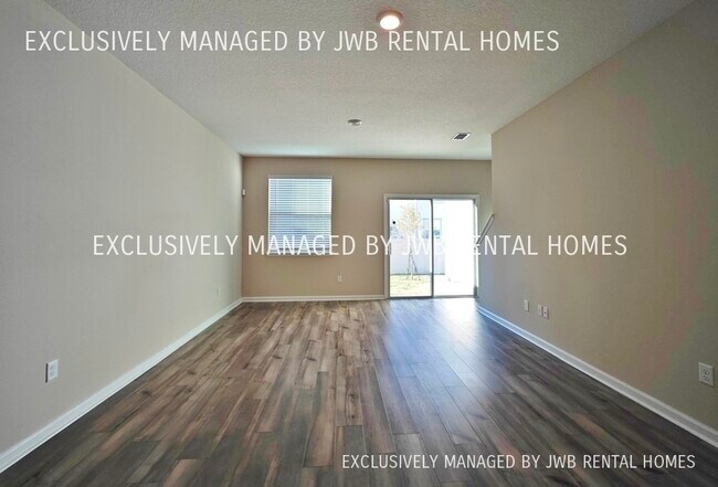 Foto del edificio - 9850 Fiddleback Ln