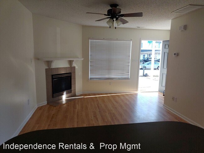 Building Photo - 2 br, 2.5 bath House - 1129 W Pueblo Drive