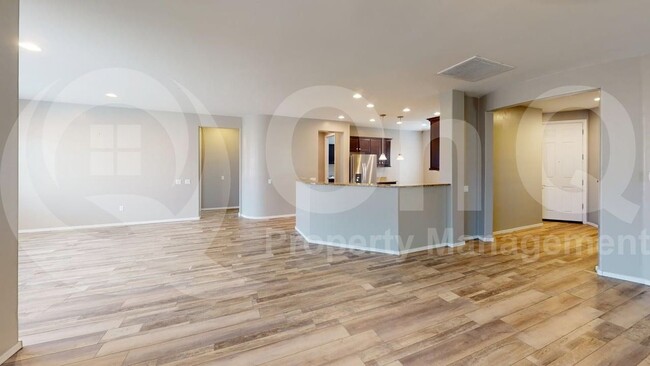Building Photo - 5491 S Braided Wash Dr