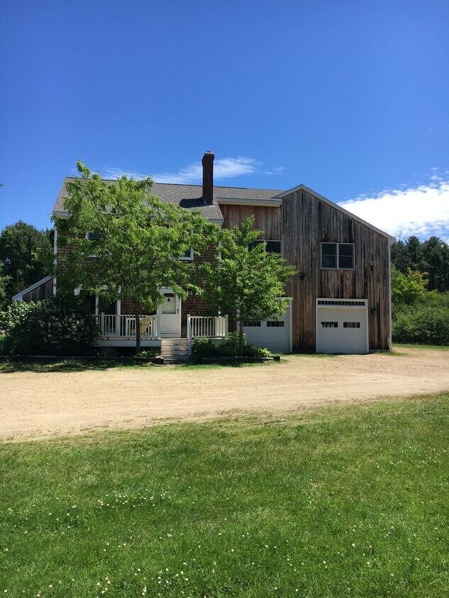 6 Charles Hill Rd, Kittery, ME 03905 House Rental in Kittery, ME