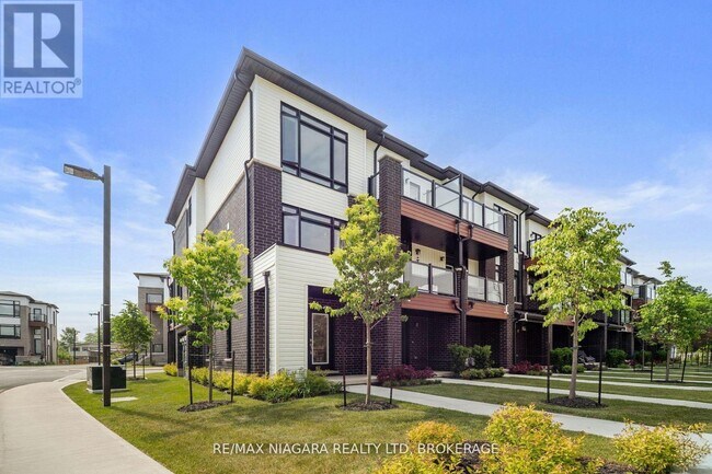 Photo du bâtiment - 2 Sidney Rose Cmn