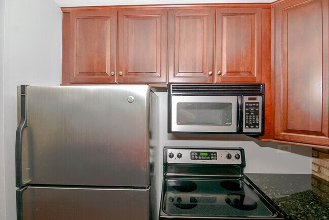 Foto del edificio - 2828 N Burling St
