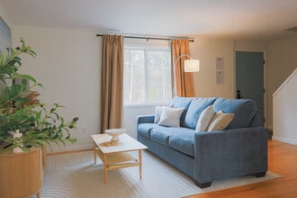 Building Photo - 983 Holy Cross Rd