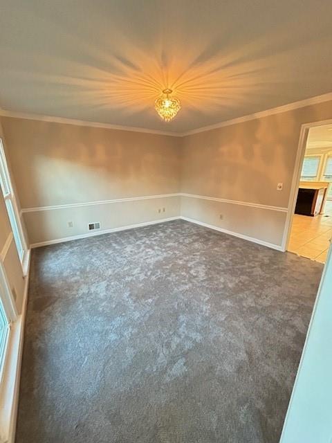 Foto del edificio - 447 Guilford Cir