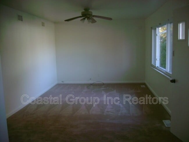 Building Photo - 5309 Julianna Dr