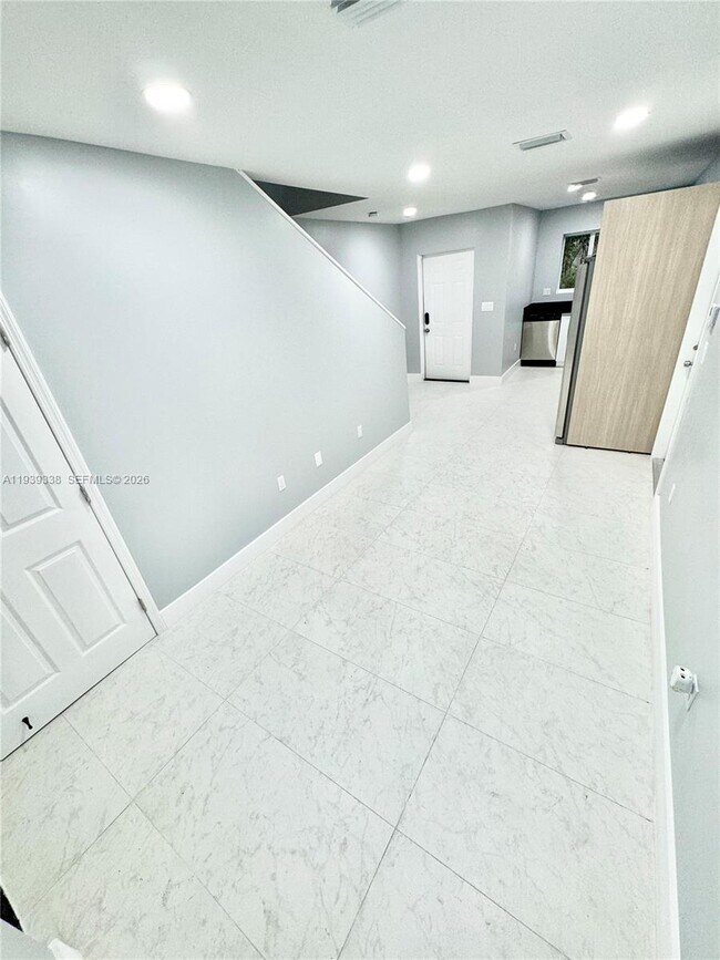 Foto del edificio - 928 NW 2nd St