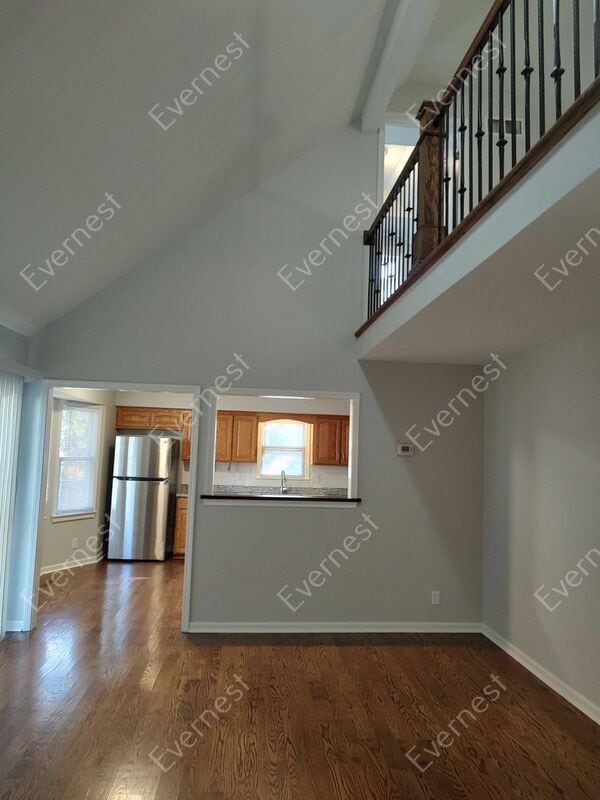 Building Photo - 10231 Noland Rd