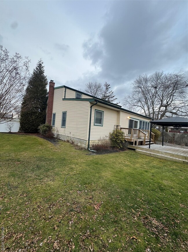 Building Photo - 1125 7th St