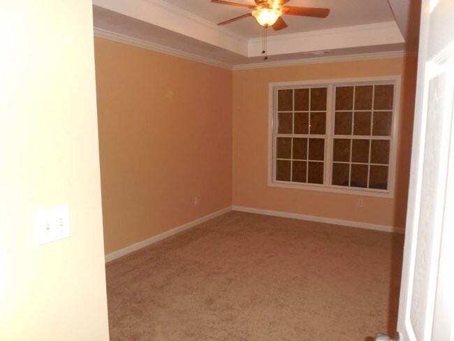 Foto del edificio - 290 Holly Rd NW