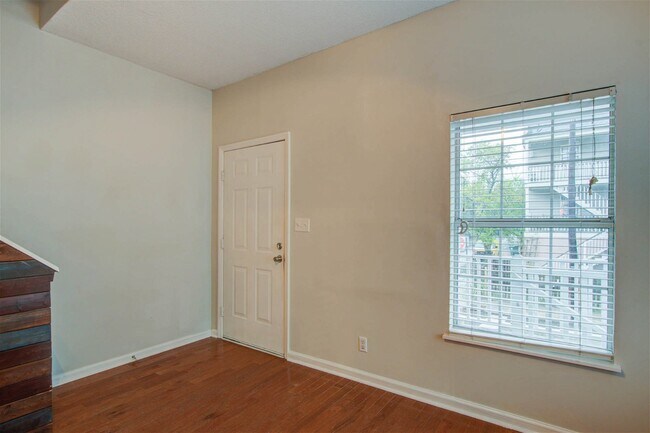 Foto del edificio - 51 Aiken Street, Charleston, SC 29403 - 2 ...