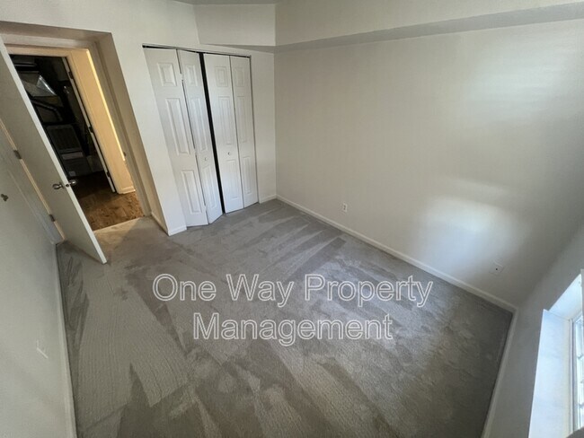 Foto del edificio - 2856 17th Ave