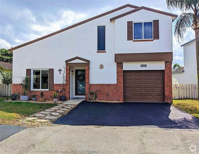 Poinciana Parc Pet Friendly Houses for Rent Davie, FL 5 Homes