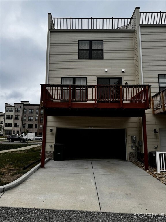 Building Photo - 588 Hazel Dr