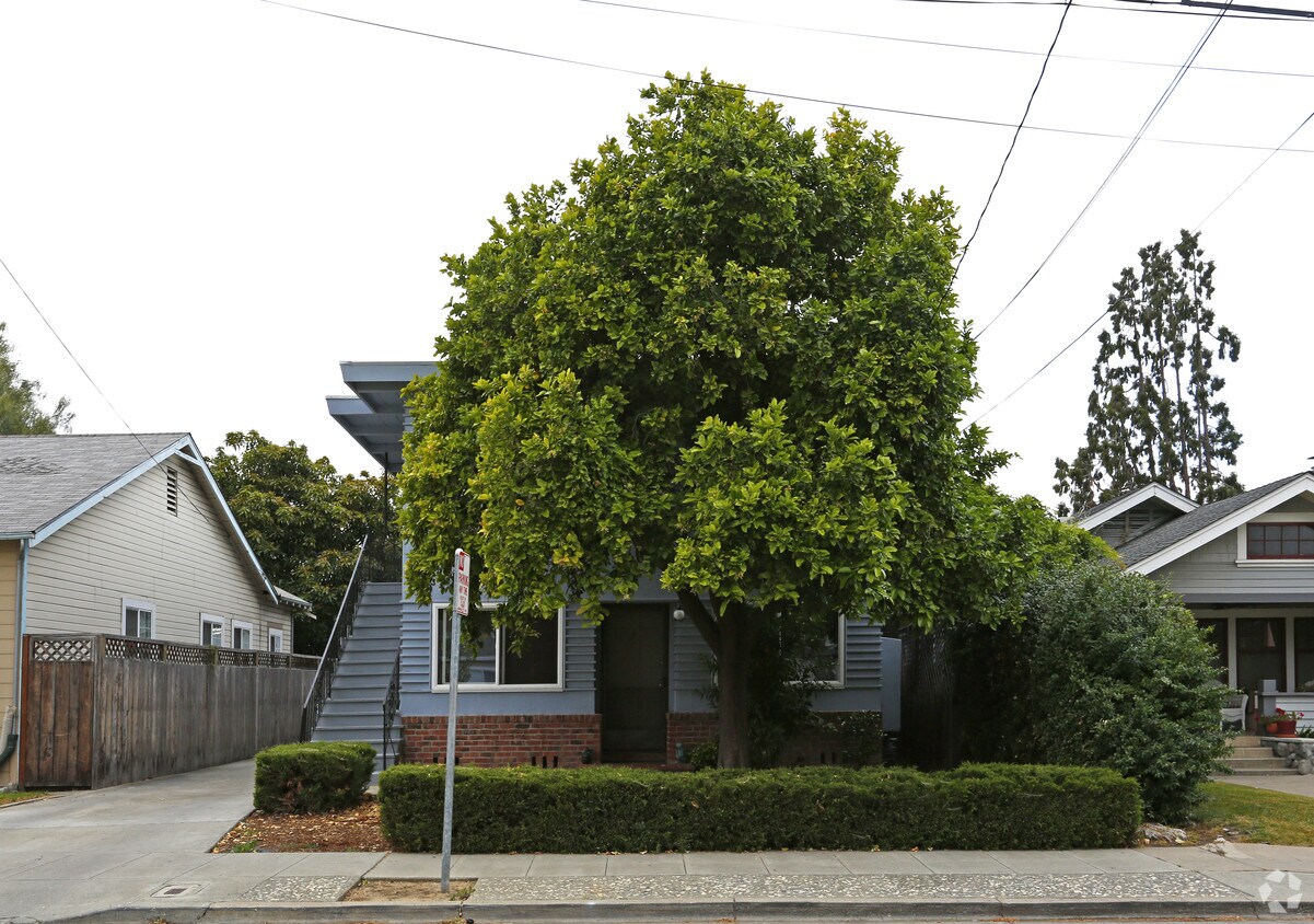 Foto del edificio - 159 South Morrison Avenue