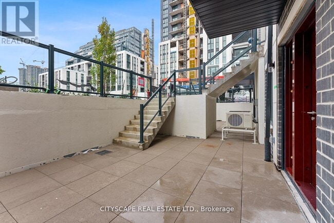 Building Photo - 3423 Sheppard Ave E