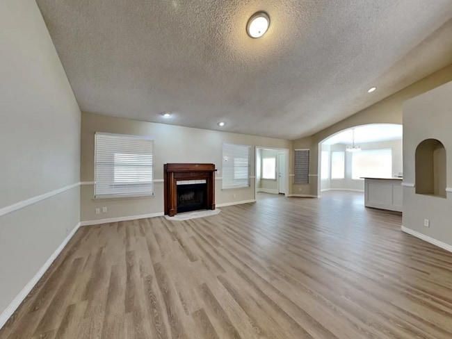 Foto del edificio - 7208 E Carol Ave