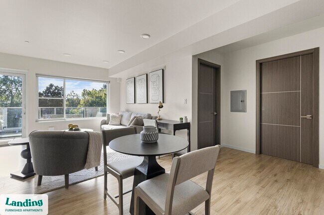 Foto del edificio - 11505 NE Yacht Harbor Dr
