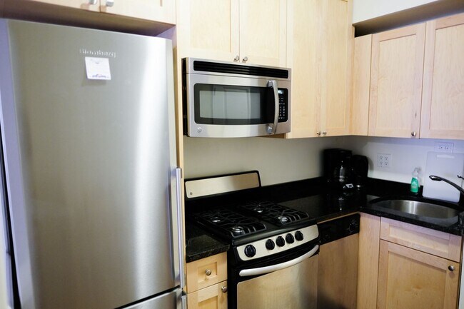 Foto del edificio - 17 67th E St