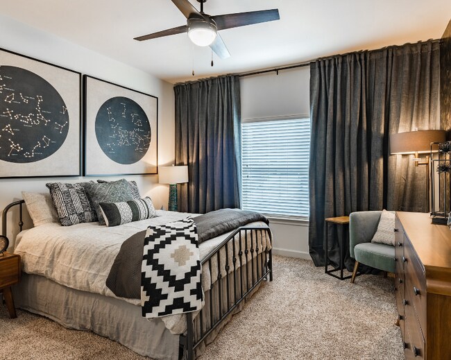 Foto del edificio - 8150 Willancy Ln