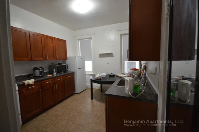 Building Photo - 1377 Commonwealth Avenue