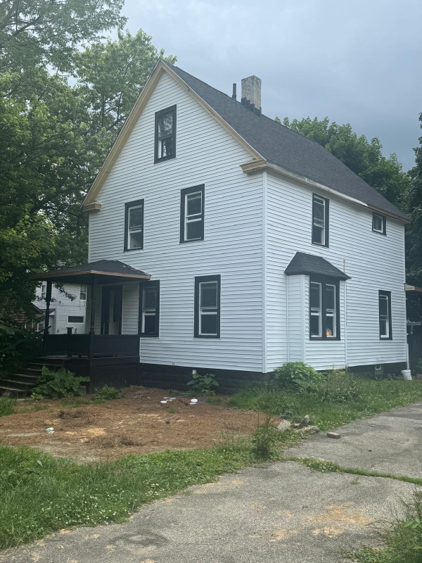 Building Photo - 3202 Bradwell Ave