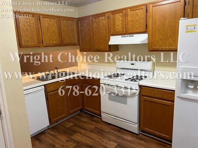 Foto del edificio - 6427 Charter Way