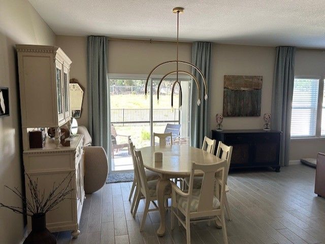 Foto del edificio - 3390 NE 38th Ln