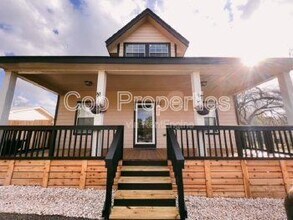 Building Photo - 9140 Sailfish Dr