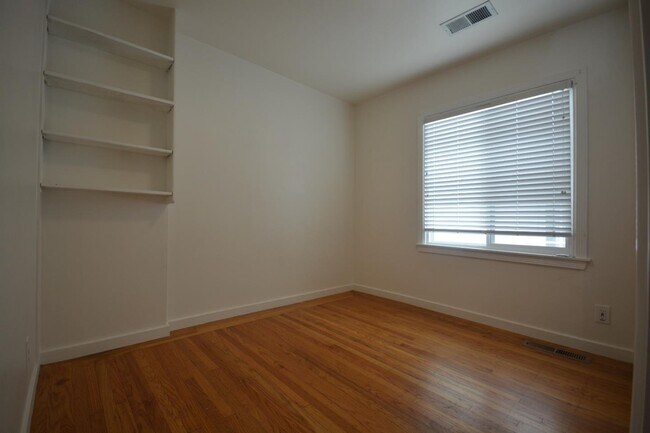 Foto del edificio - 224 Park Blvd