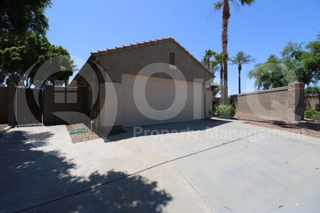 Building Photo - 20891 N 84th Dr