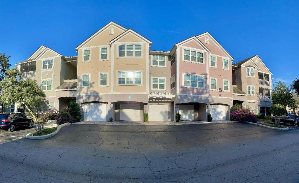 3315 Parkchester Square Blvd Unit 201, Orlando, FL 32835 Condo for