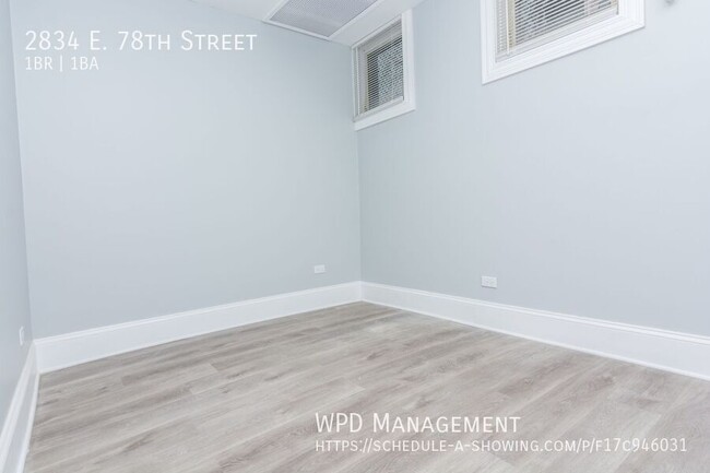 Foto del edificio - 2834 E 78th St